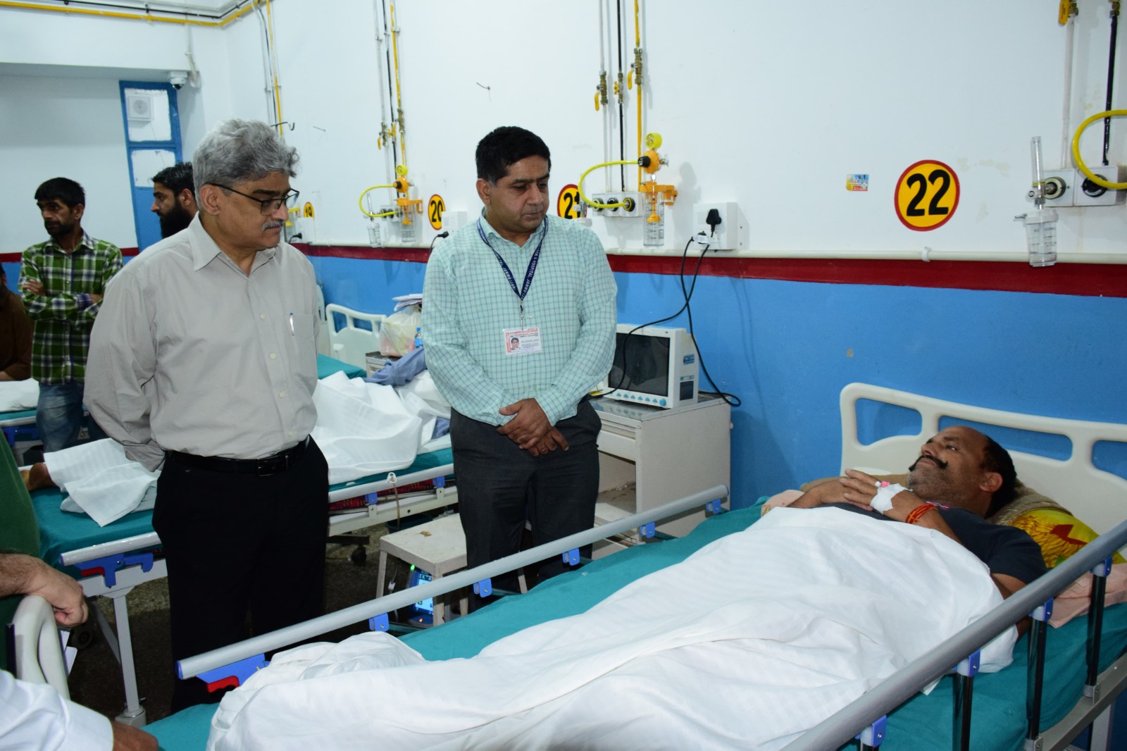 'Chief Secretary Atal Dulloo Visits GMC Jammu, Assures Full Support to Shelling Victims'
