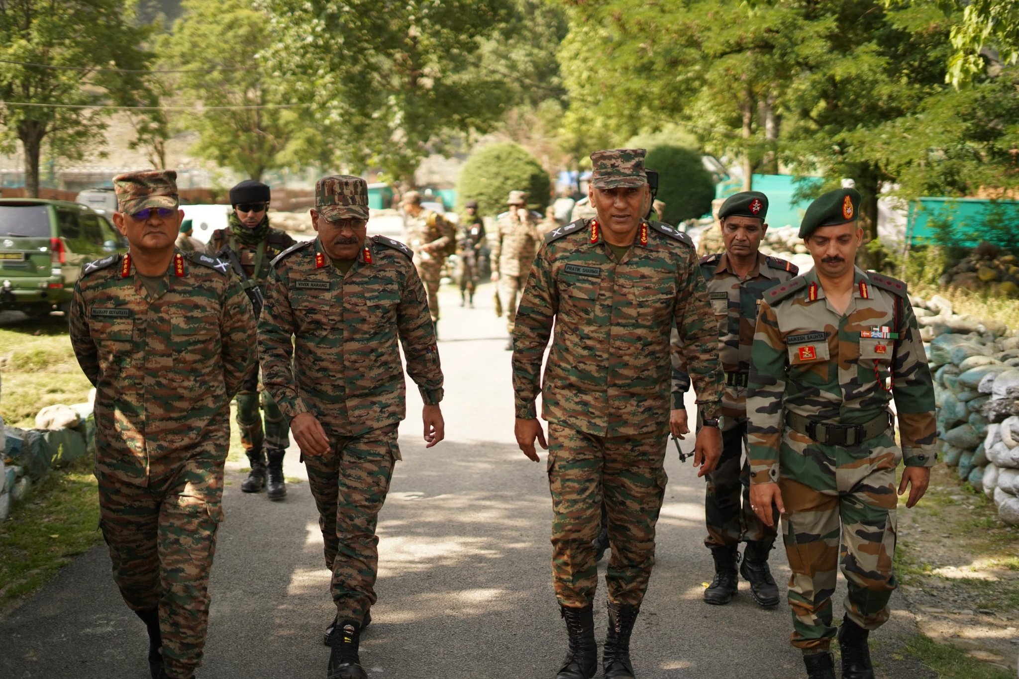 'Lt Gen Pratik Sharma Reviews Security Situation in North Kashmir'