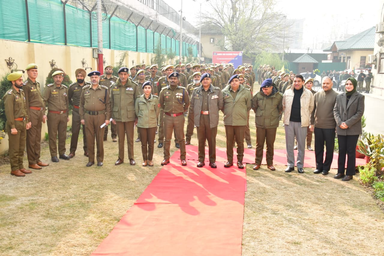 'Srinagar Police Observes Constitution Day Across All Establishments'