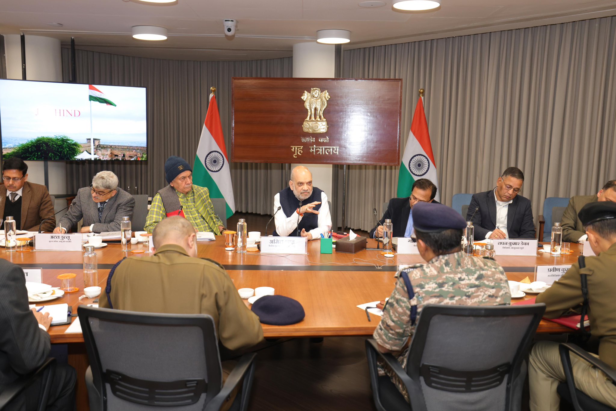 'Amit Shah Chairs High-Level Security Review on Jammu and Kashmir,Focus on sustaining peace, intensifying counter-terror operations'