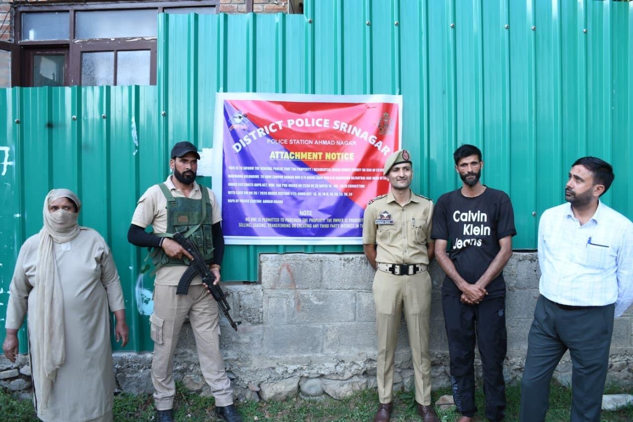 'Srinagar Police Attaches Properties Worth Rs 7.11 Crore Linked to Drug Trafficking, Terror Activities'