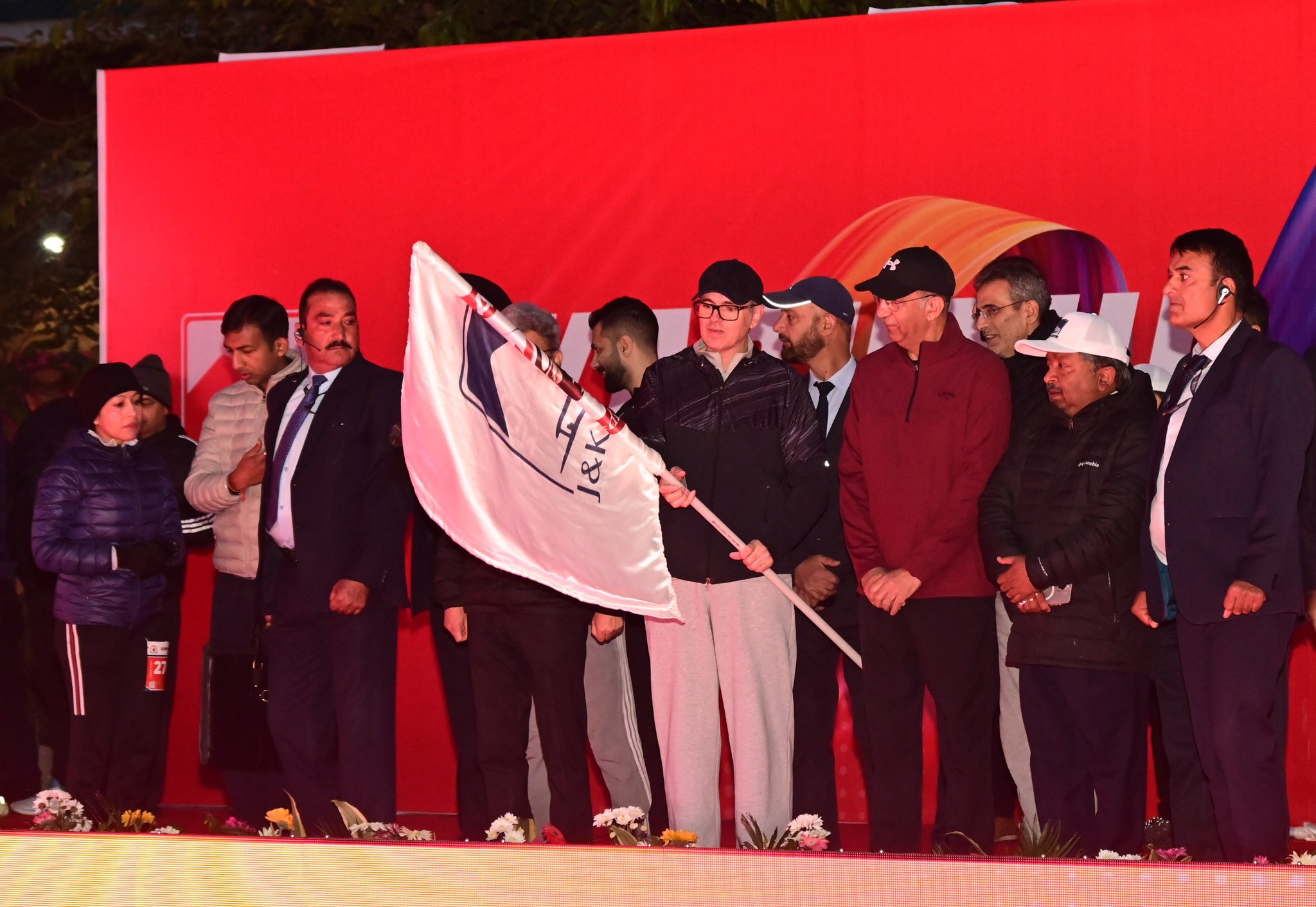'Kashmir Marathon Emerges as Global Sporting Showcase as Omar Abdullah Flags Off 3rd Edition in Srinagar'