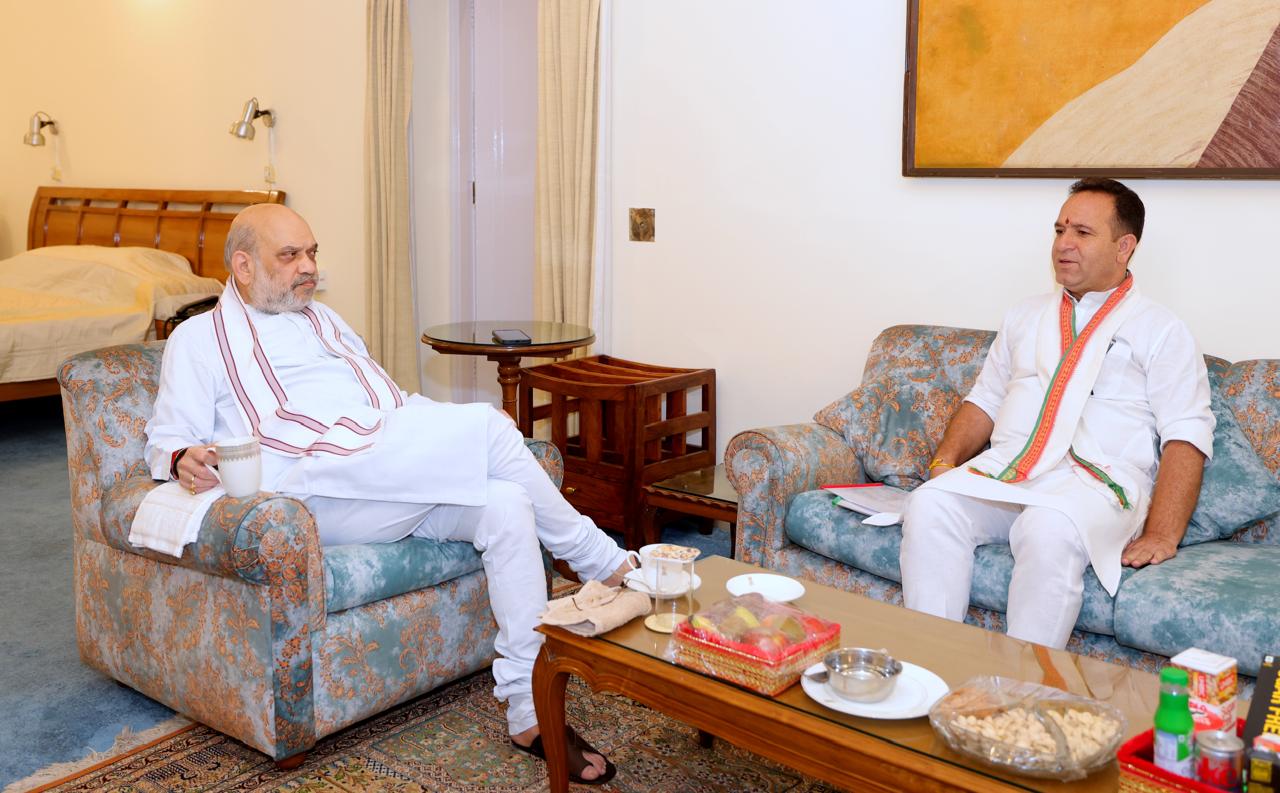 'LoP Sunil Sharma briefs Union H M Amit Shah on devastation caused by cloudbursts and floods in Jammu region'