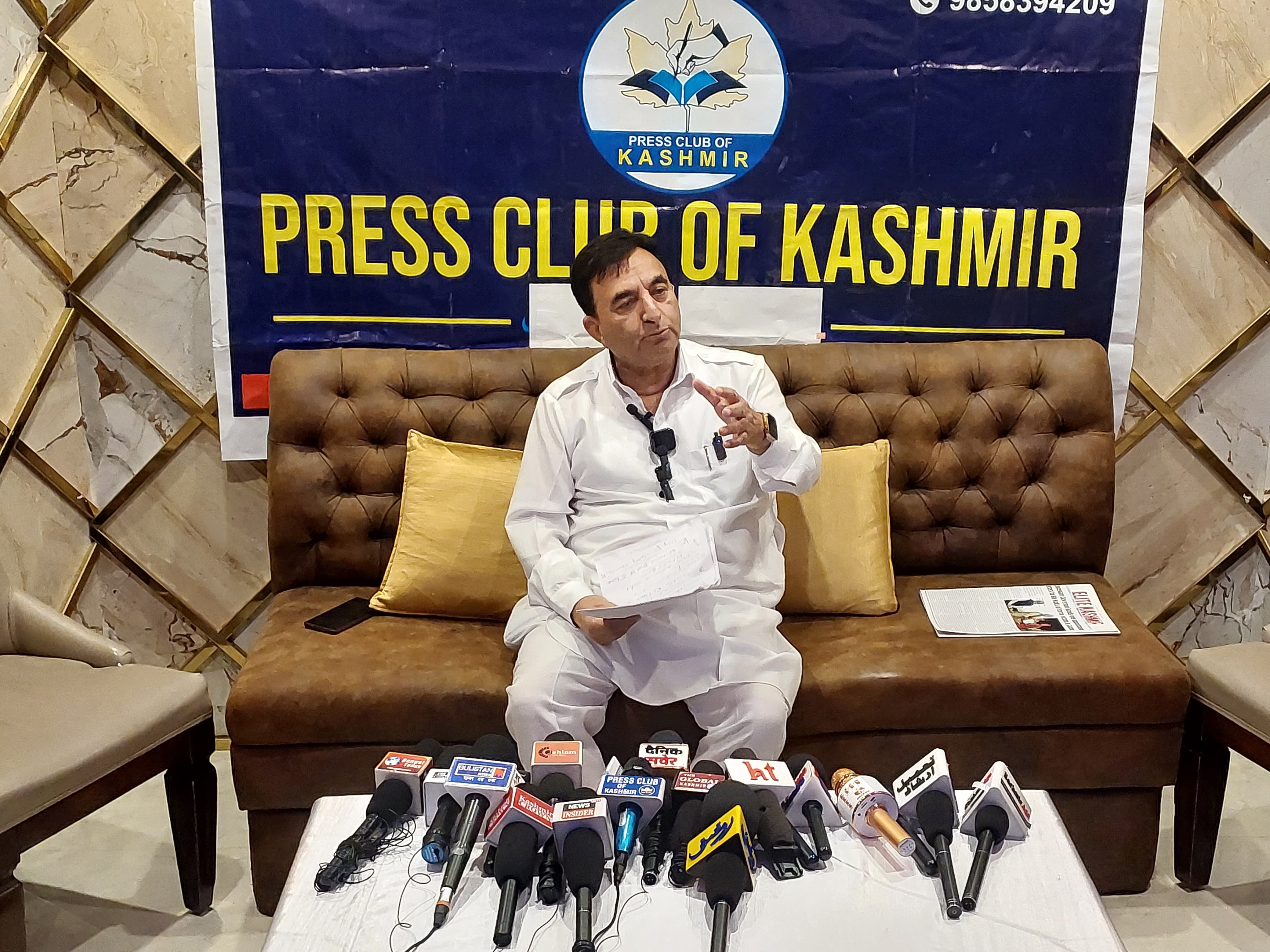 'High Court Orders J&K Govt to Allot Premises for Press Club of Kashmir  Club President Welcomes Verdict, Sets Conditions for Membership and Elections'
