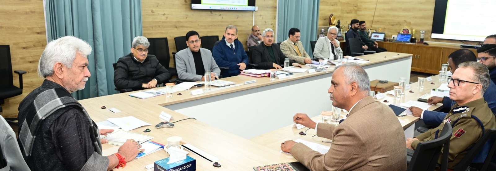 'Lieutenant Governor chairs high-level review meeting of Home Department’s subordinate departments'