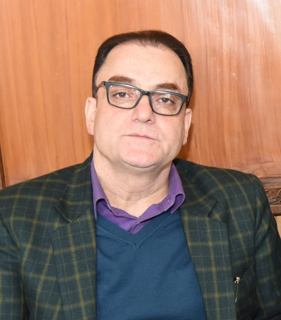 'Govt Medical College Srinagar and Associated Hospitals Mourns the Untimely Demise of Dr. Riyaz Ahmad Magray'
