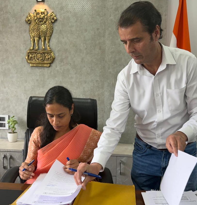 'Shreya Singhal Assumes Charge as Director Information J&K, Stresses Transparent and People-Centric Communication'