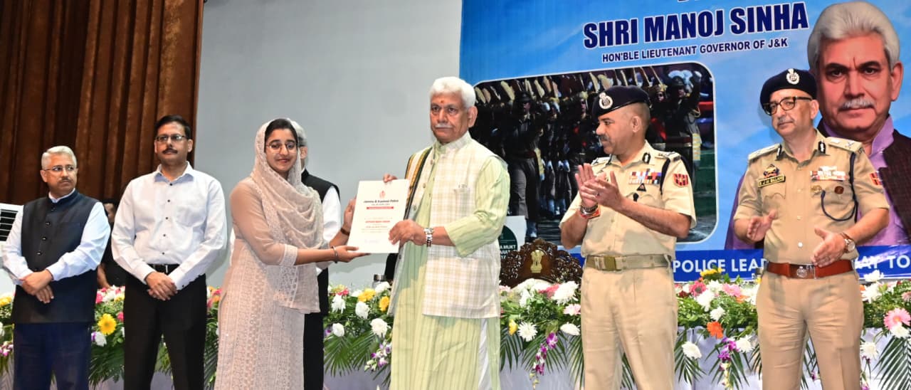'LG Sinha Hands Over Appointment Letters to Over 3,200 J&K Police Constables, Calls for Unwavering Vigilance Against Terror'