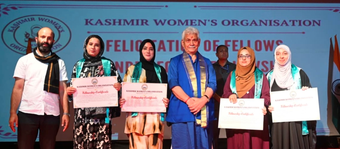 'LG Manoj Sinha Felicitates 32 KWO Fellows, Calls Women’s Empowerment the Foundation of a Developed J&K'