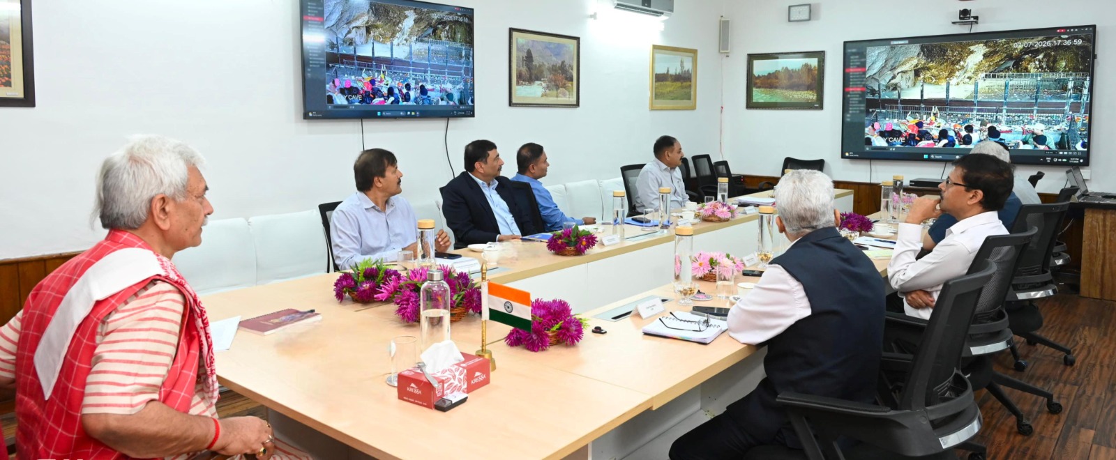'LG Reviews Shri Amarnath Yatra Arrangements, Stresses Safe, Seamless Pilgrimage as Darshan Crosses 1.13 Lakh'