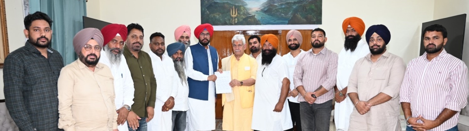 'Punjab Delegation Seeks Technical Solution to Ujh River Flooding from LG Sinha'