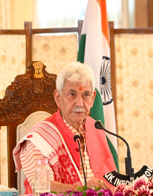 'LG Manoj Sinha Extends Greetings to Teachers, Calls Them Nation-Builders'
