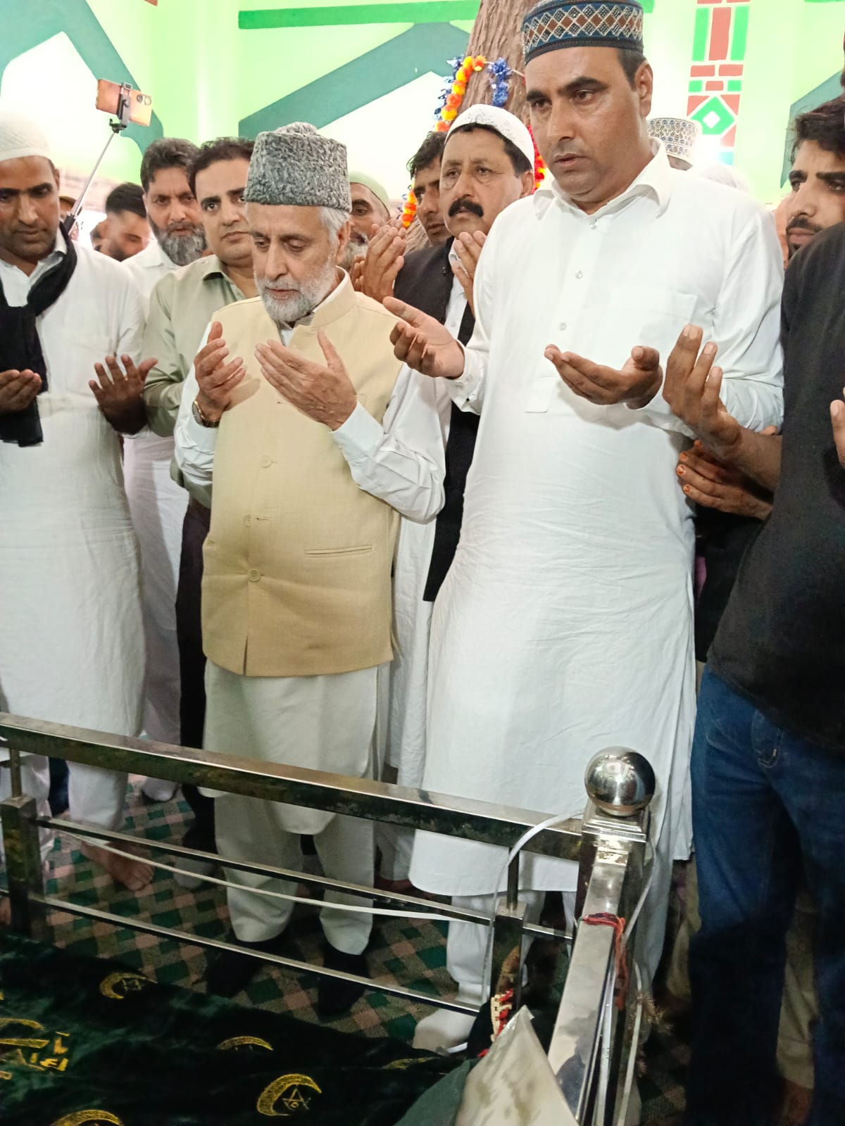 'Mian Altaf Ahmad Larvi Lays Foundation Stone for Mosque at Chhajla Baba Peer Haider Shah Ziyarat'