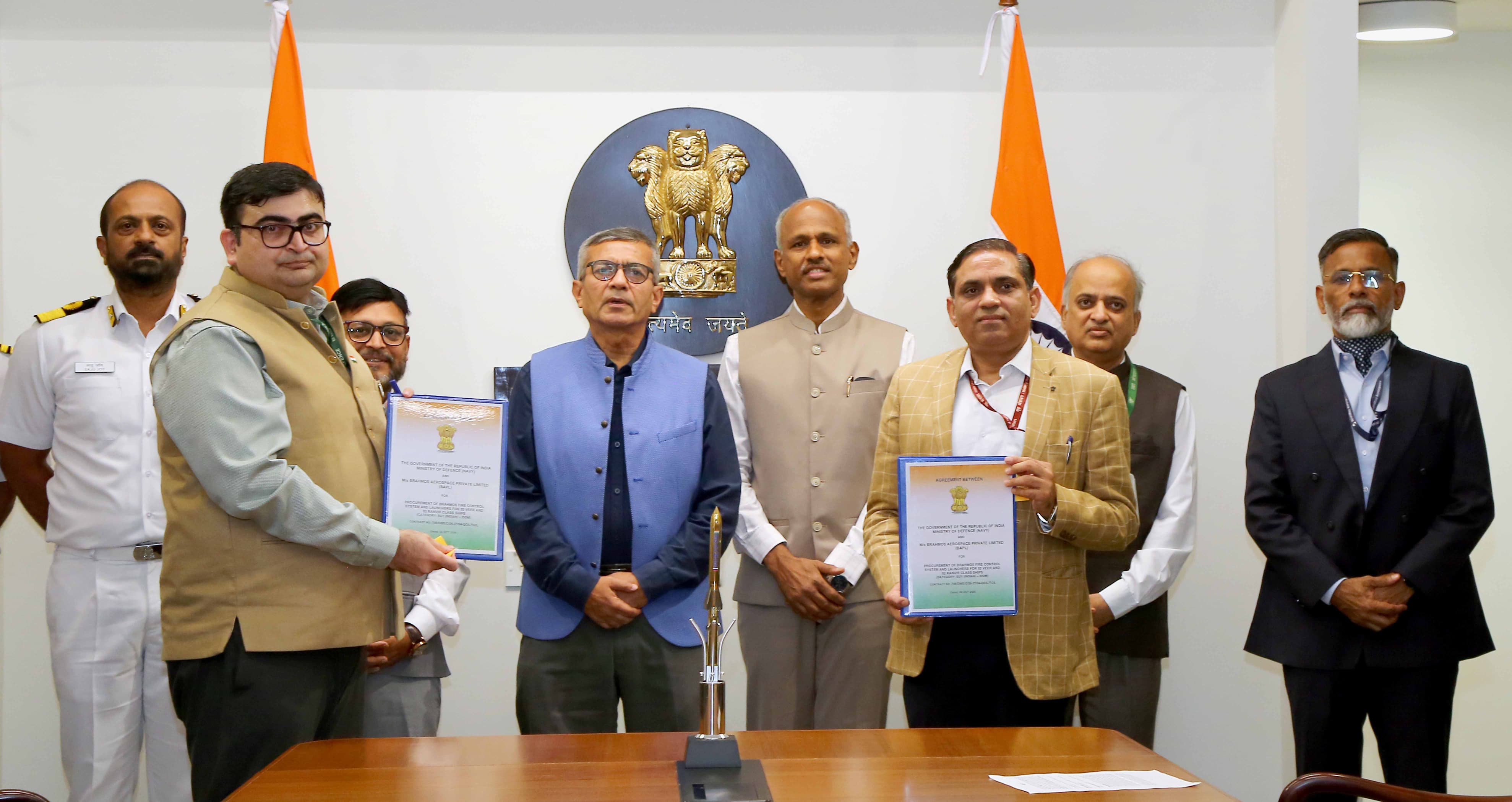 'MoD Signs Rs 661.50 Crore Contract for BrahMos Fire Control Systems and Launchers for Indian Navy'