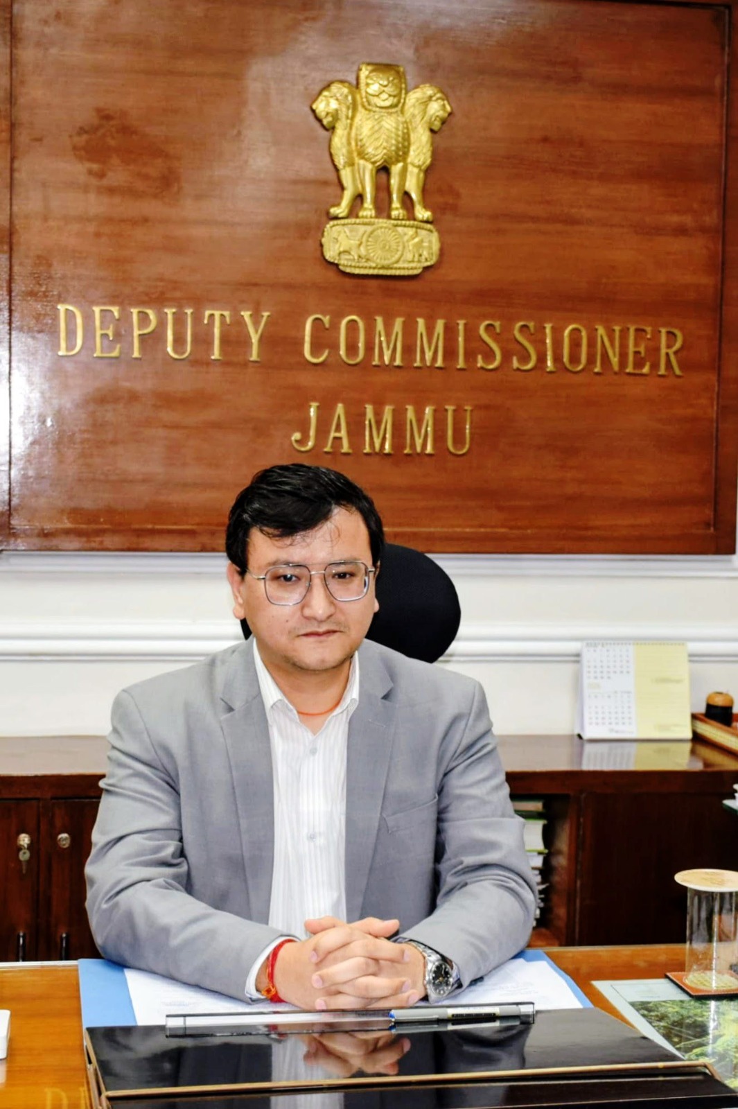 'Minga Sherpa Assumes Charge as Deputy Commissioner Jammu, Reviews Administrative Functioning'