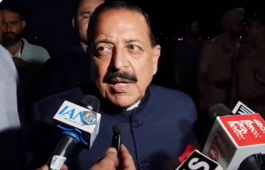'Jitendra Singh Highlights Kashmir-Bollywood Bond, Sees Film Festival as Opportunity for Local Talent'
