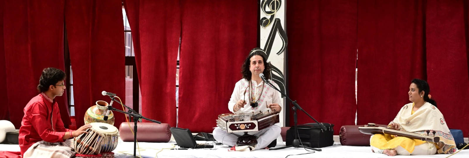 'Lieutenant Governor participates in the classical music festival at Delhi Public School, Srinagar'